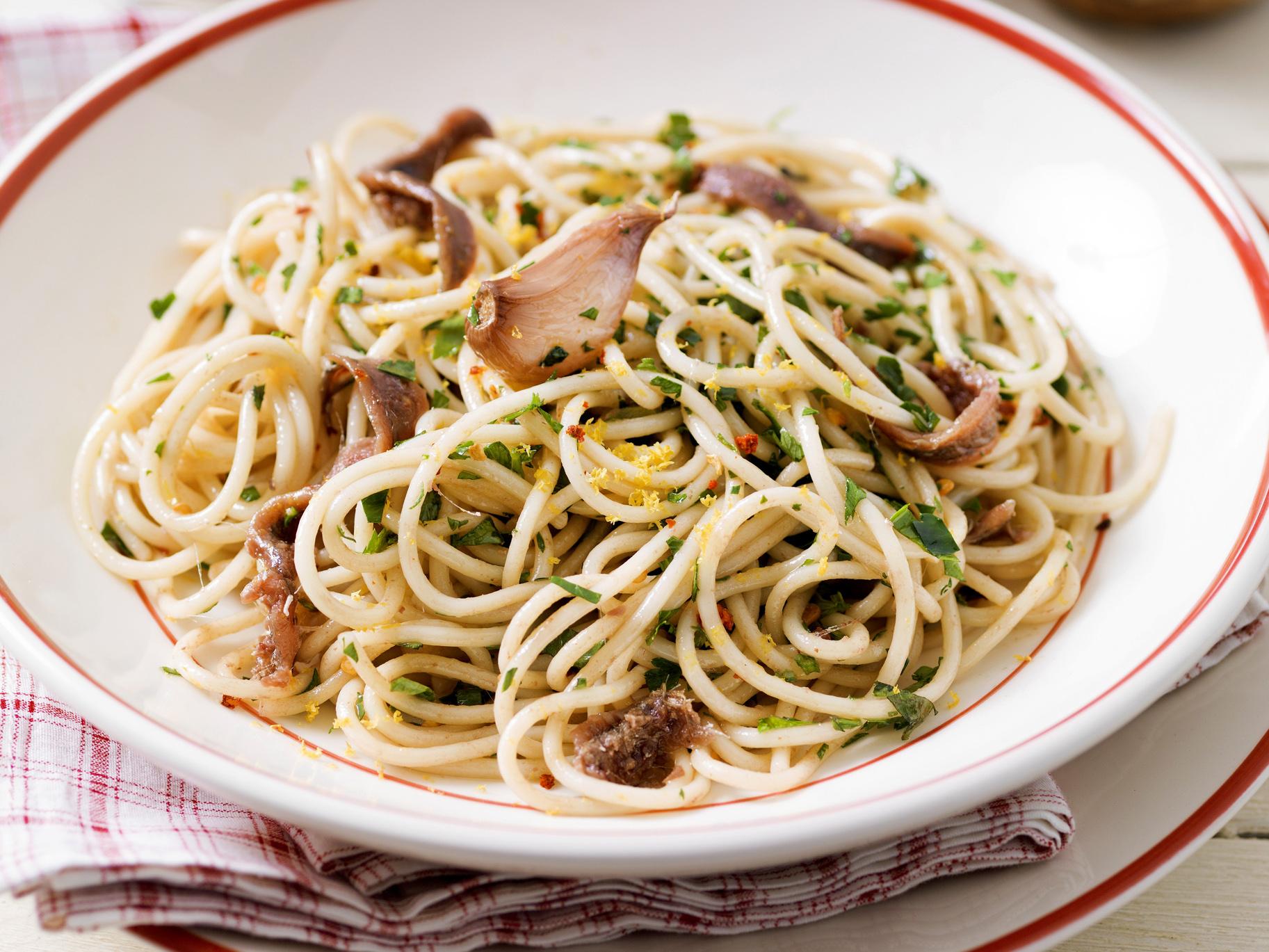 Spaghetti aglio, olio e peperoncino